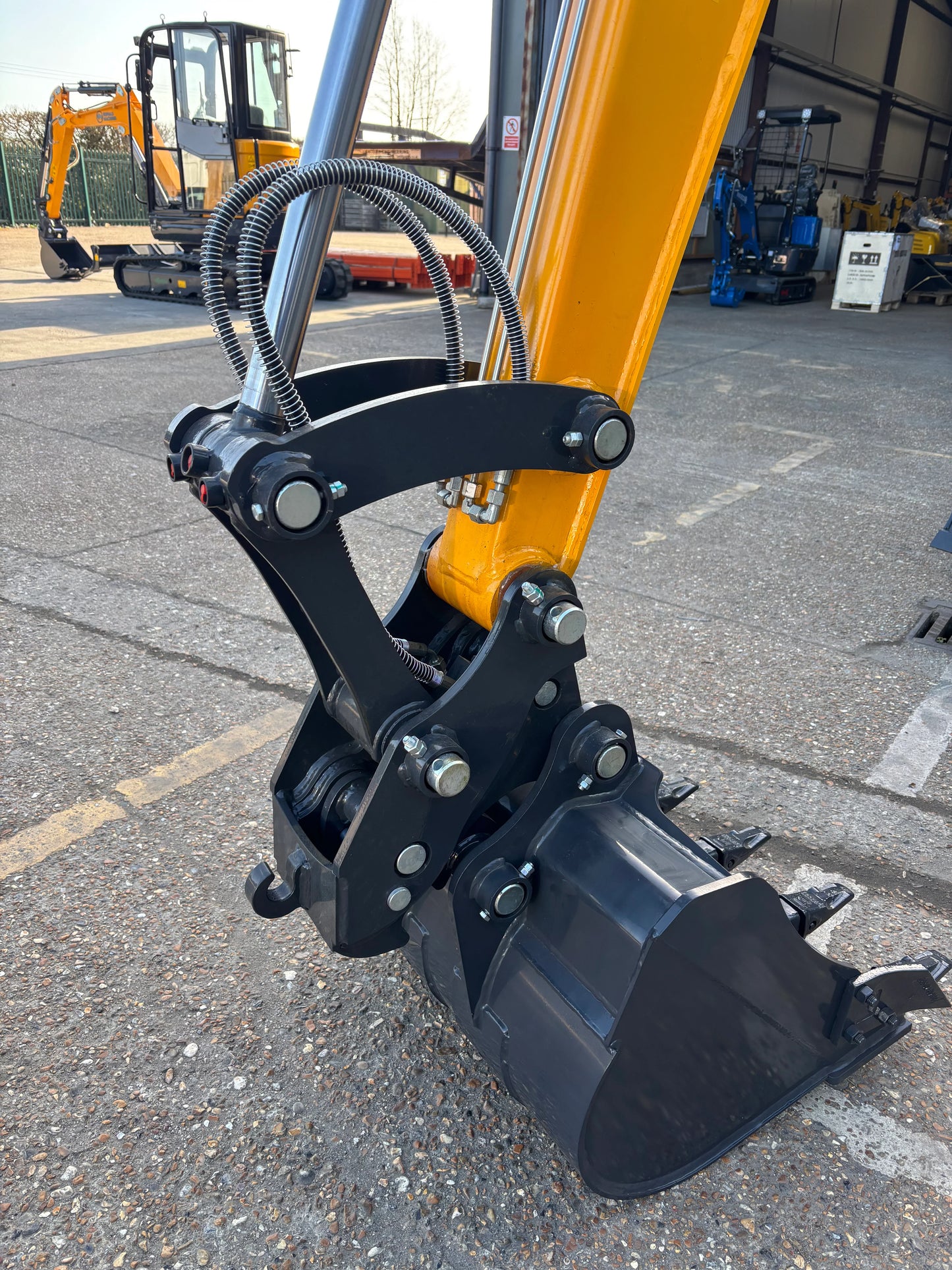 Buffalo B38-TN Mini Digger - 3.8 Tonnes