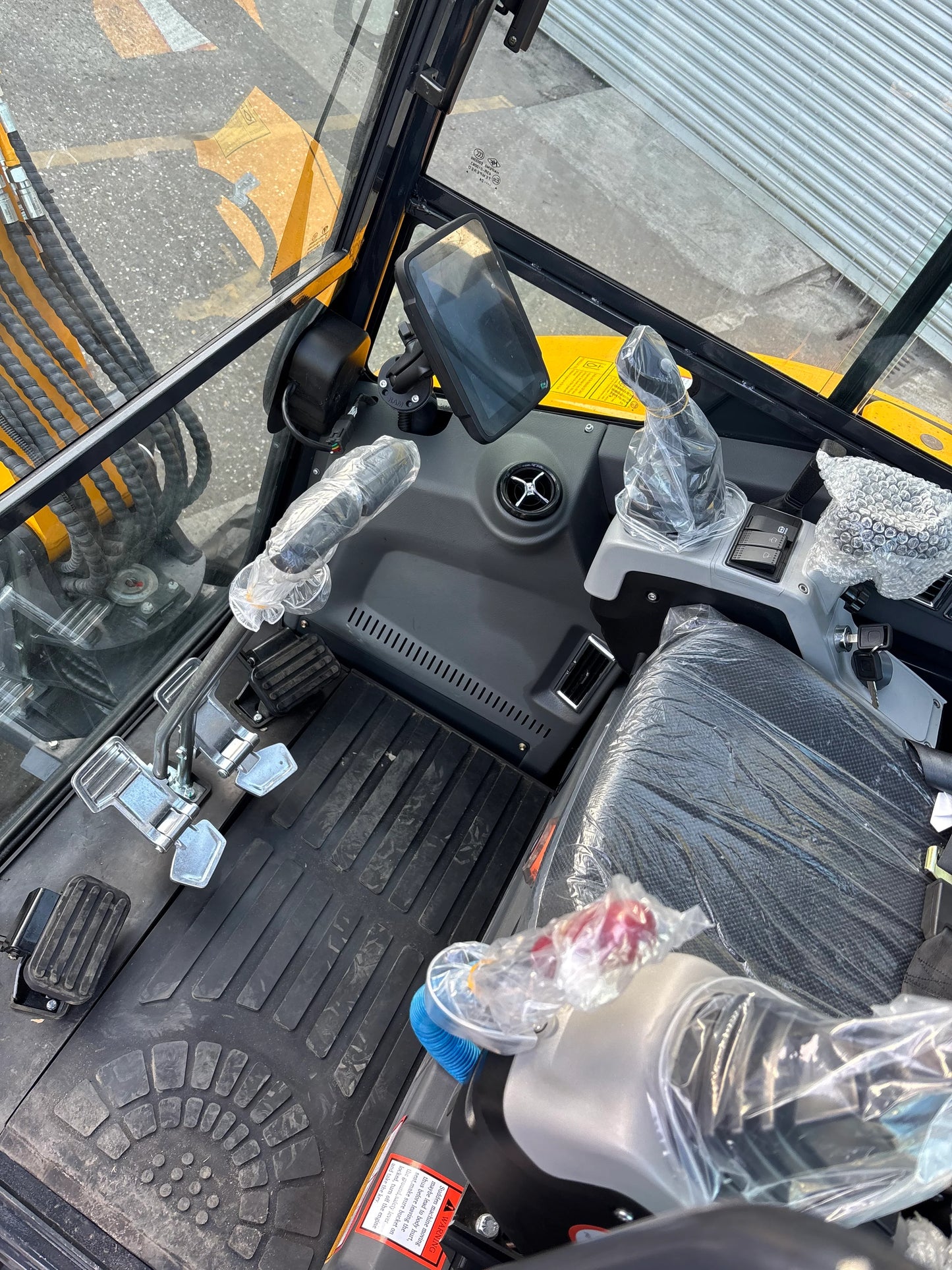 Buffalo B38-TN Mini Digger - 3.8 Tonnes