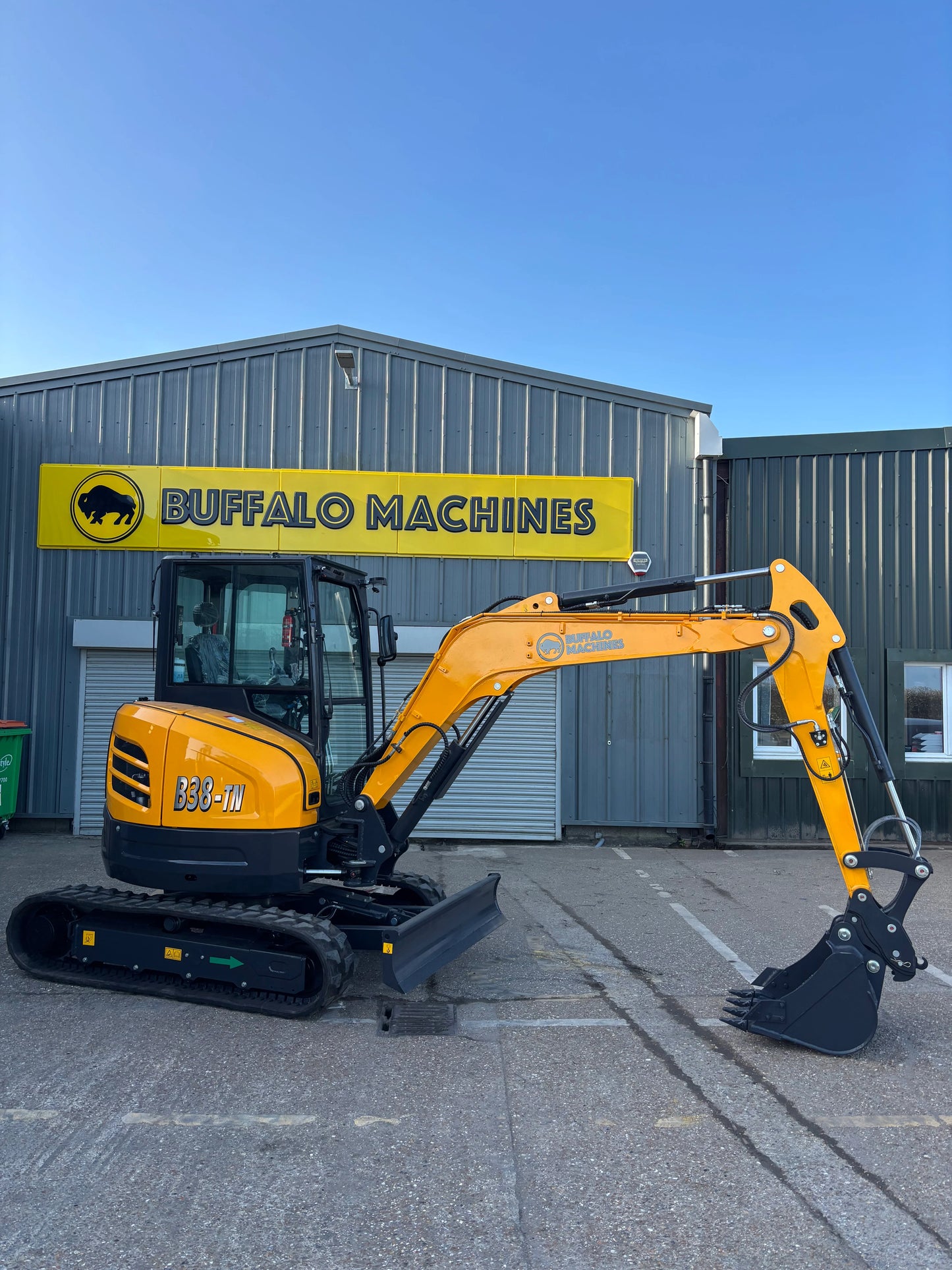 Buffalo B38-TN Mini Digger - 3.8 Tonnes