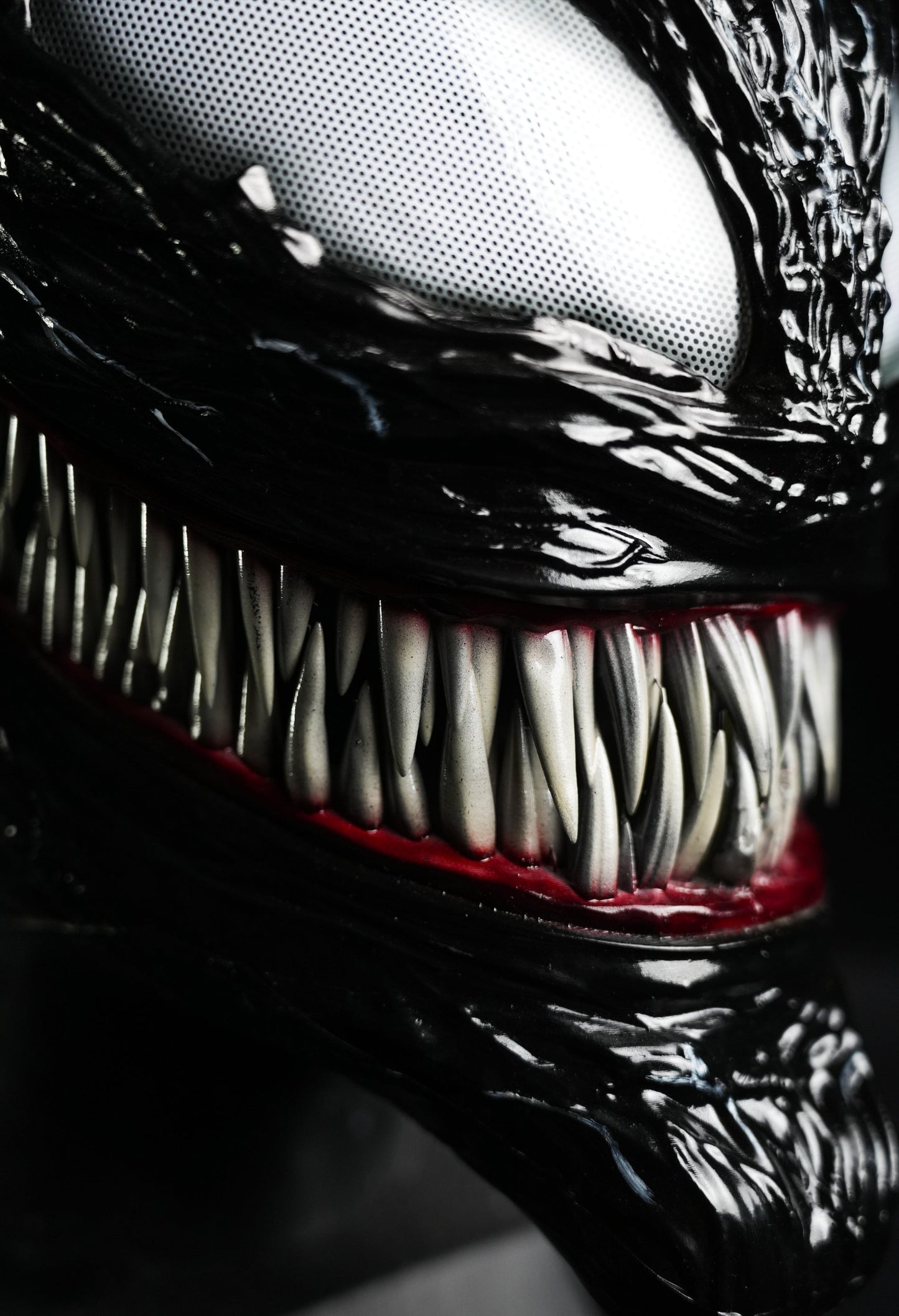 Black Symbiosis Helmet Without Tongue – joyydesign